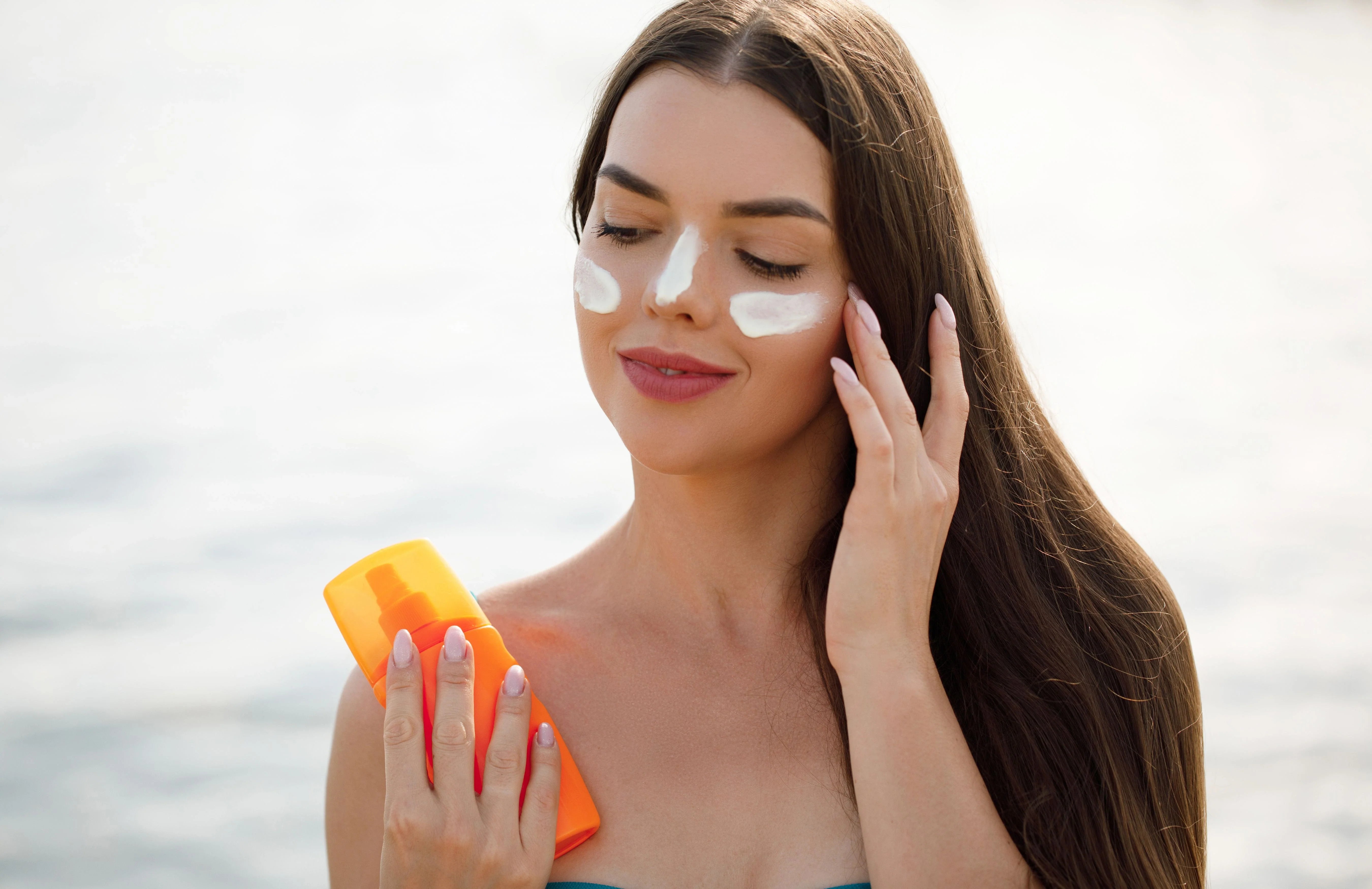 How to Apply Sunscreen Under Makeup: A Step-by-Step Guide