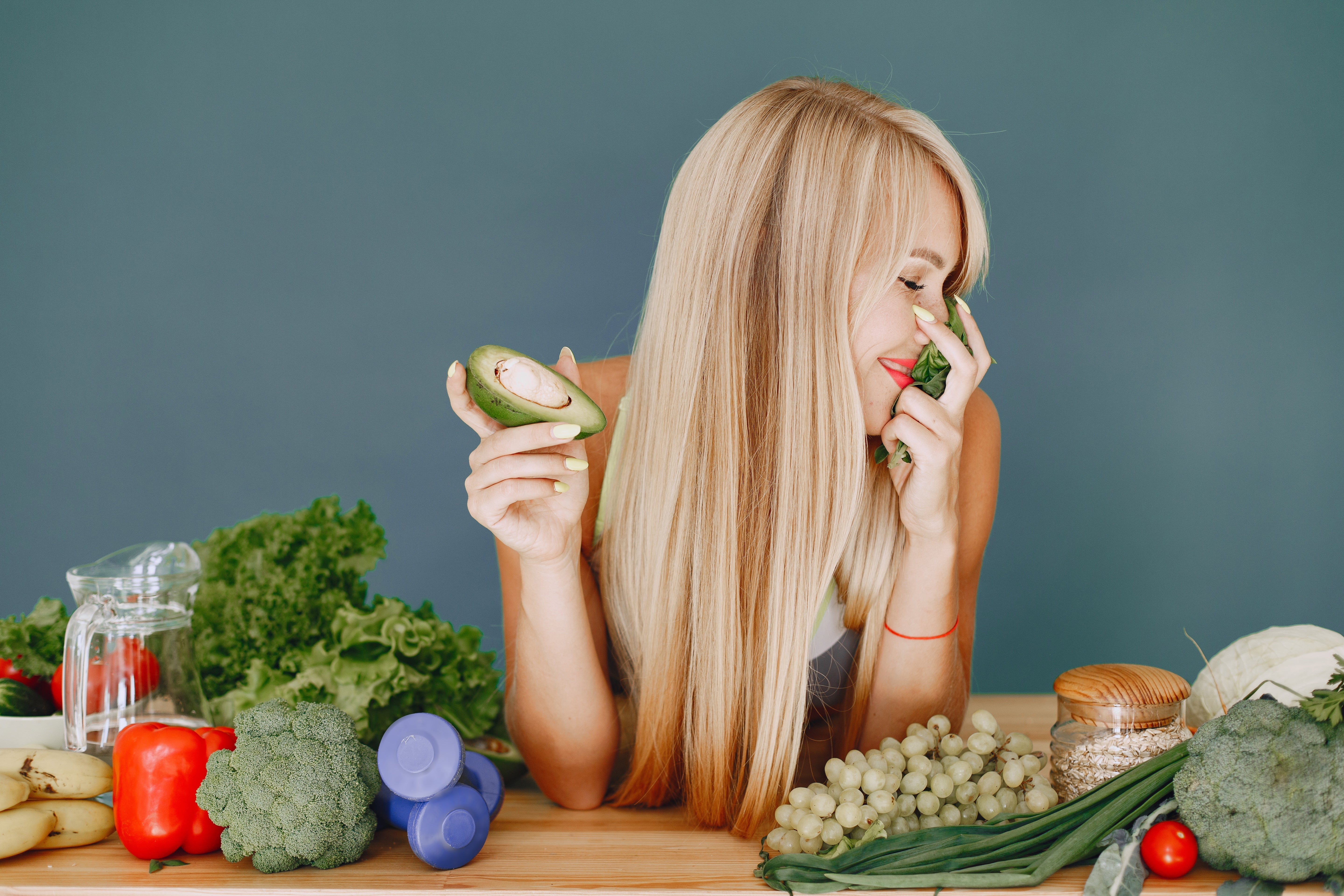 The Role of Nutrition and Lifestyle in Achieving Healthy Hair - Med7 Online