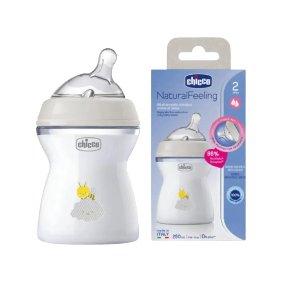 Chicco Natural Feeling Feeding Bottle 2M+ 250ml | Anti-Colic Baby Bottle with Angled Silicone Teat