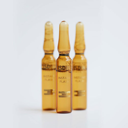 ISDIN CEUTICS Instant Flash 2ml Ampoules 5s – brightening and hydrating skin serum, 1+1 offer