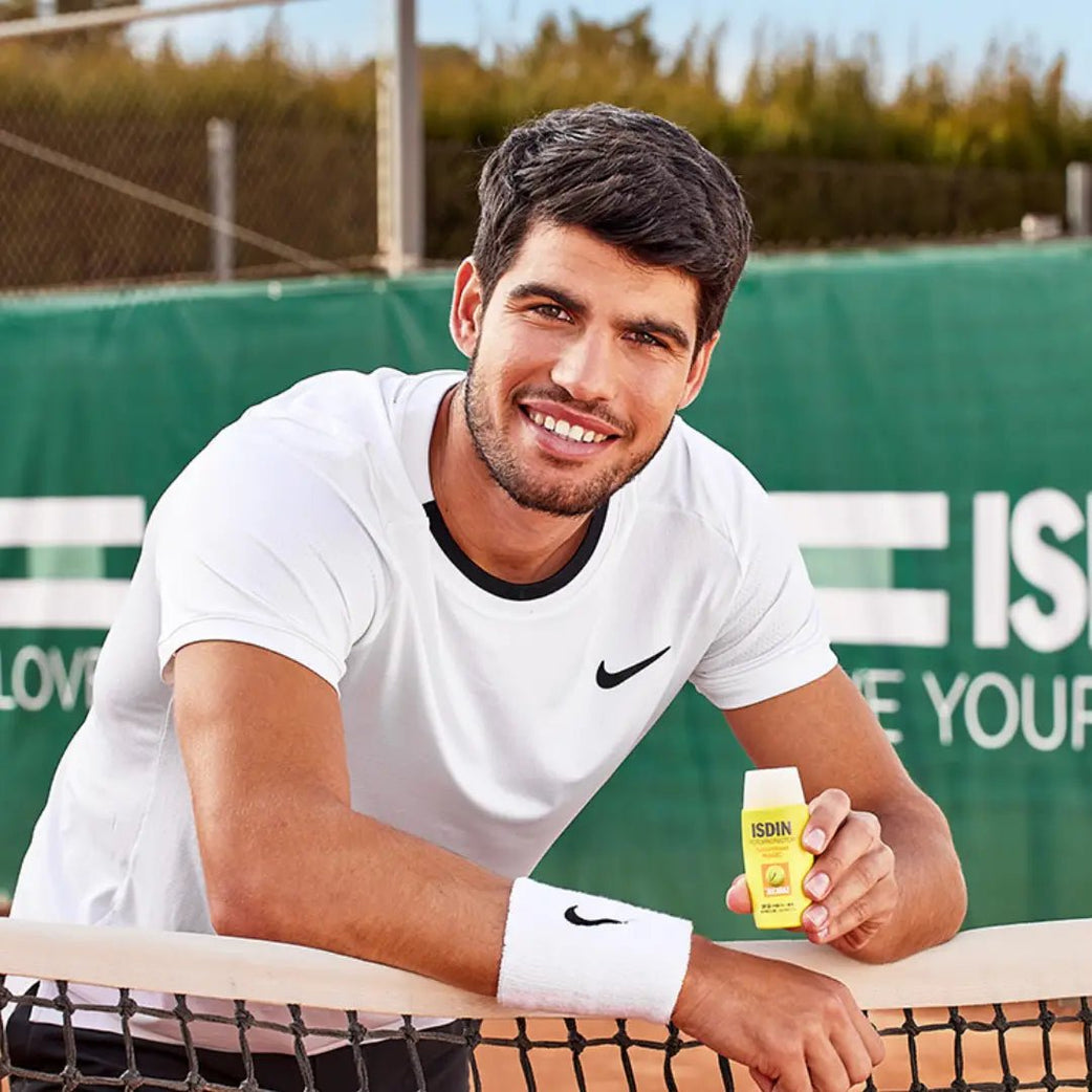 ISDIN Fotoprotector Fusion Water Magic Alcaraz SPF50+ 50ml + Free Tennis ball from Carlos Alcaraz
