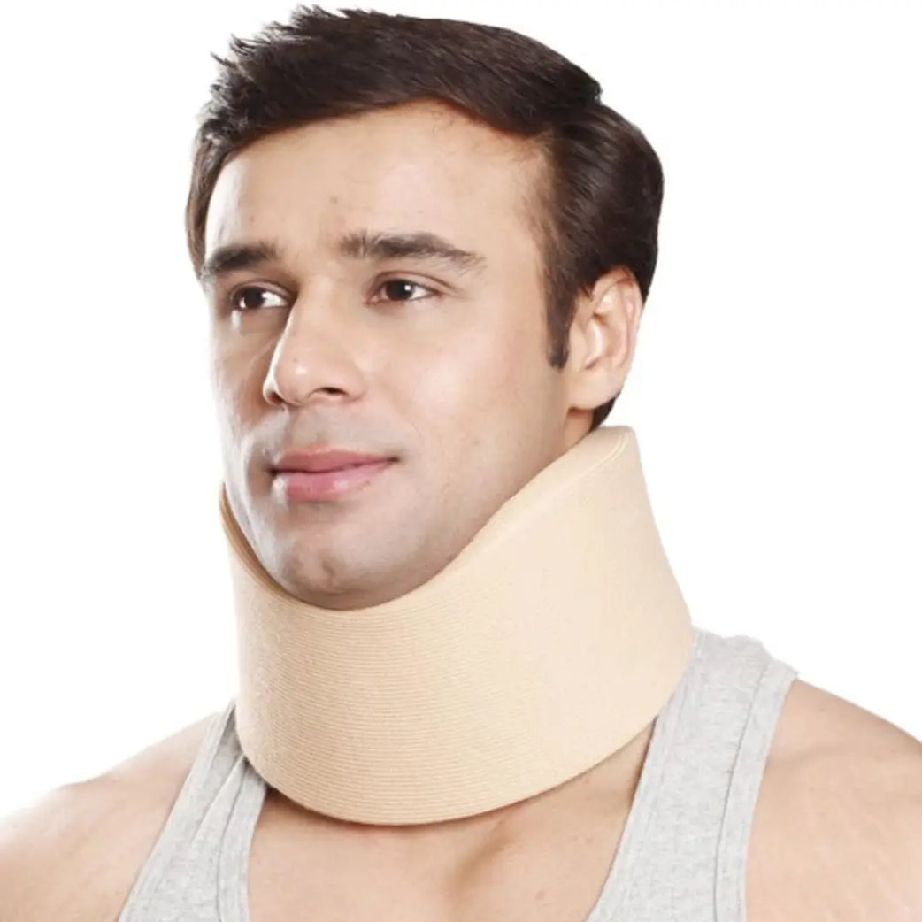 Tynor Cervical Collar B-01 Small firm density neck support