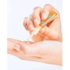 ISDIN Ceutics Hyaluronic Booster Hydrating Serum 2ml Amp 10s